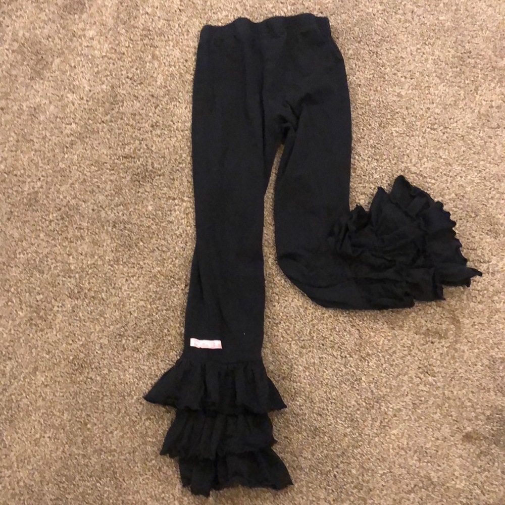 👸🏼 Ruffle Pants